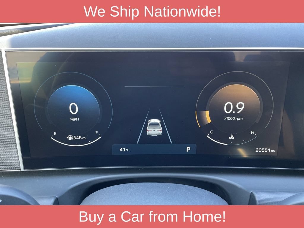 Used 2025 Hyundai Santa Cruz SEL AWD/4WD image 30