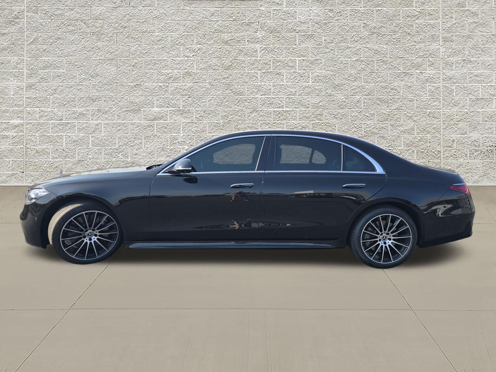 Used 2021 Mercedes-Benz S 580 4MATIC Sedan image 4