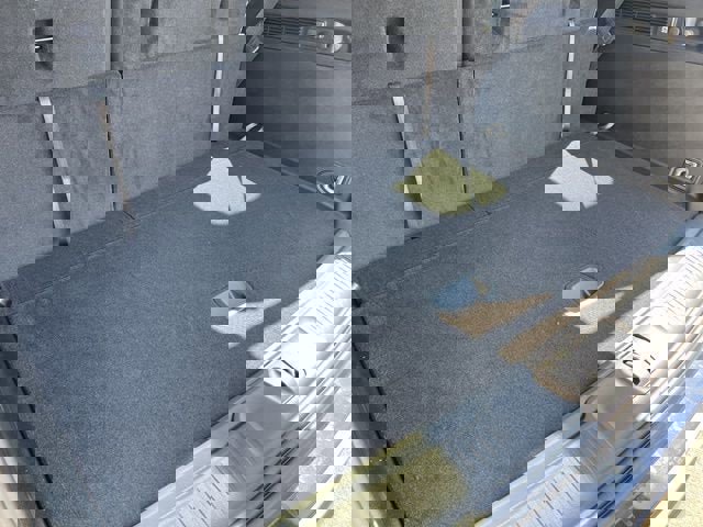 New 2025 Jeep Wagoneer 4WD w/ HD Trailer Tow Package image 18