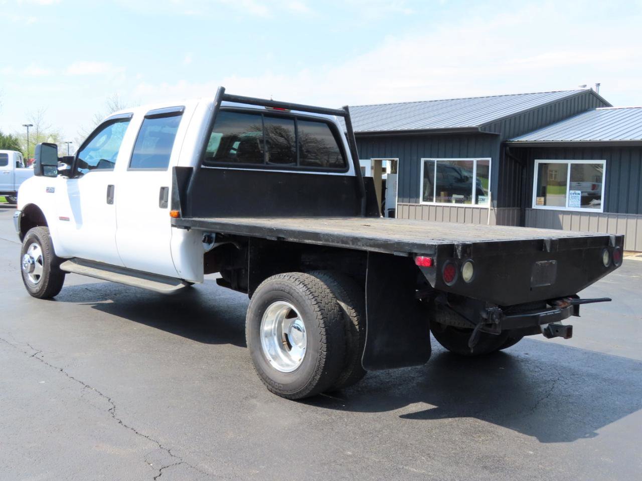 Used 2003 Ford F350 Lariat image 4