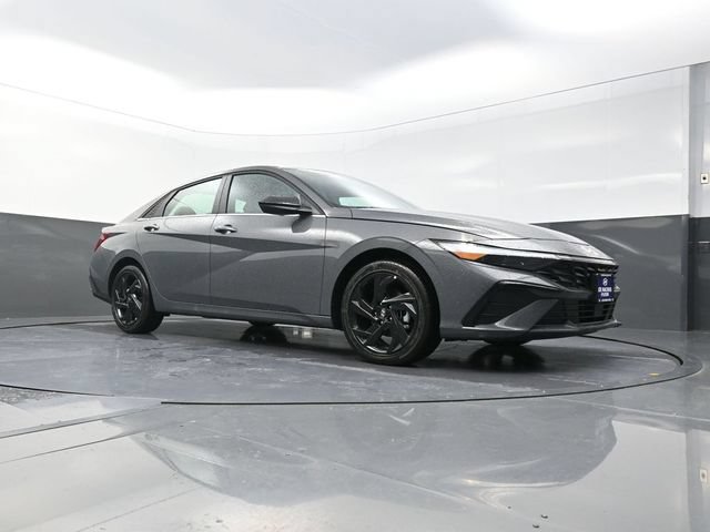 Used 2026 Hyundai Elantra SEL Sport Premium FWD image 20