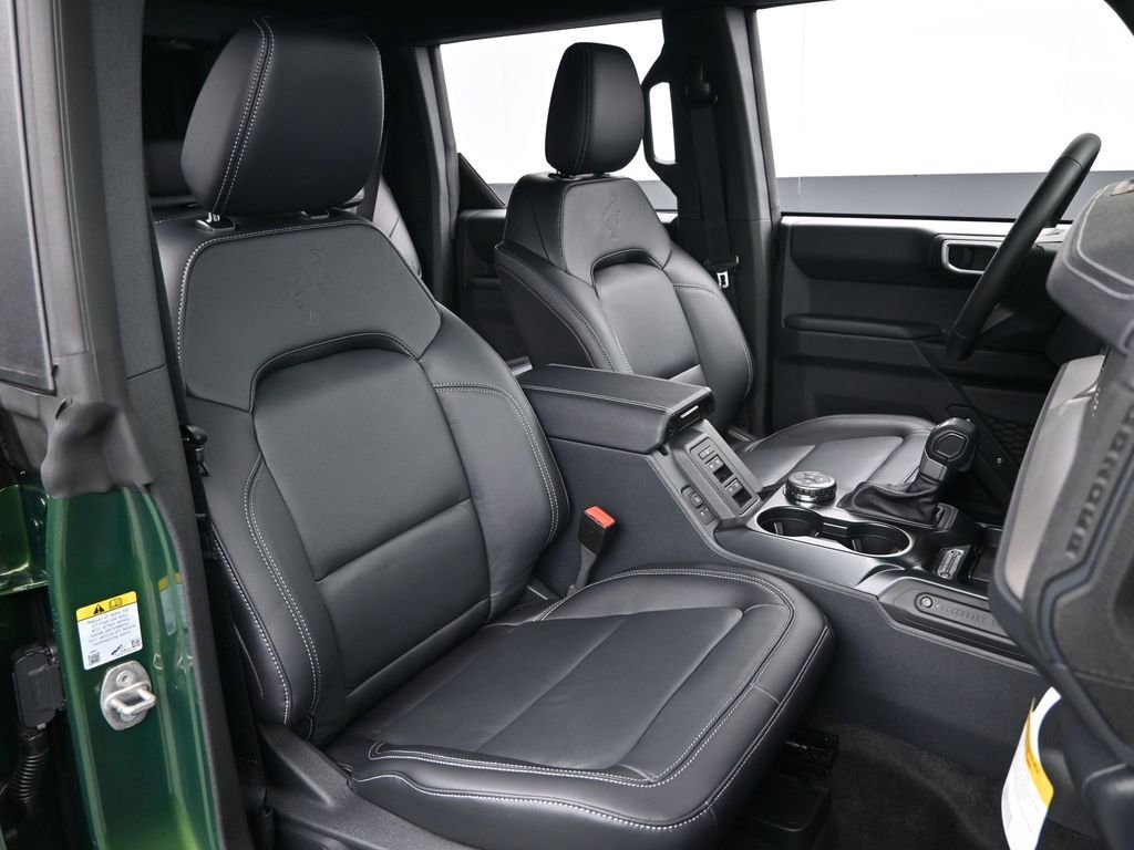 New 2025 Ford Bronco Outer Banks image 34