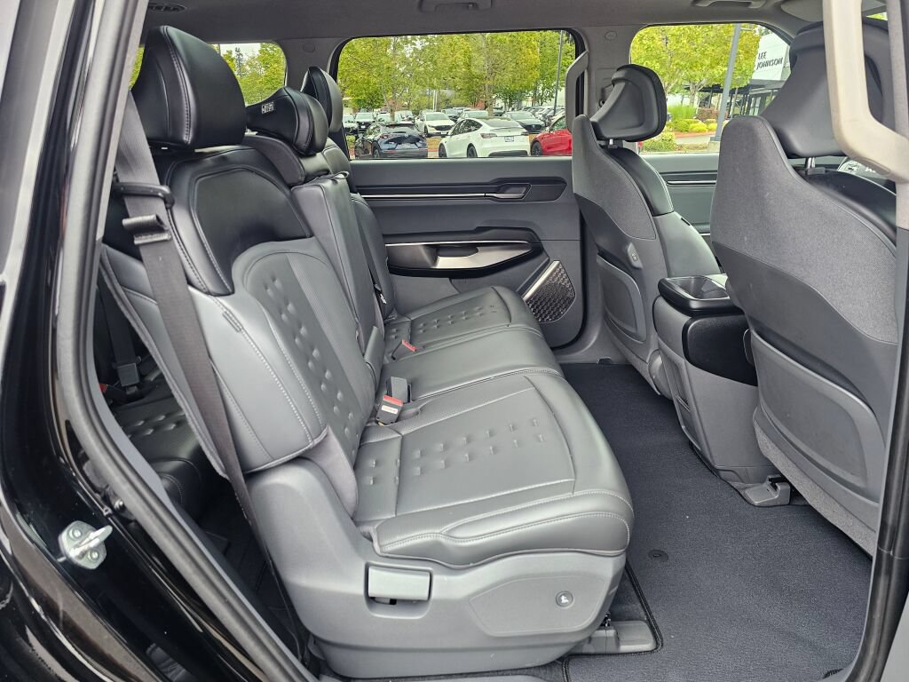 Certified 2024 Kia EV9 Wind AWD/4WD image 29