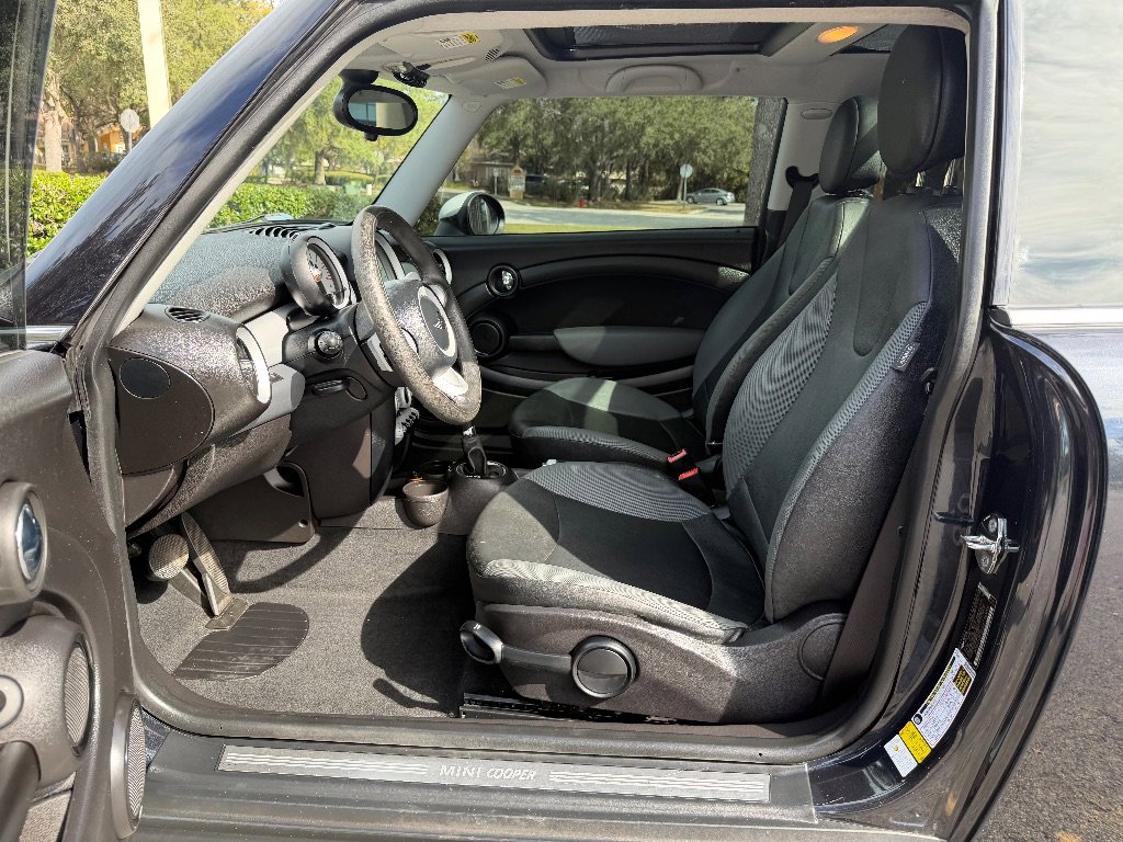 Used 2008 MINI Cooper Hardtop image 13