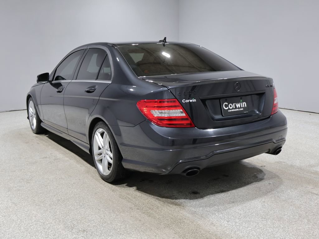 Used 2012 Mercedes-Benz C 300 4MATIC Sedan image 5