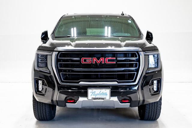 Used 2024 GMC Yukon XL AT4 w/ Technology Package AWD/4WD image 4