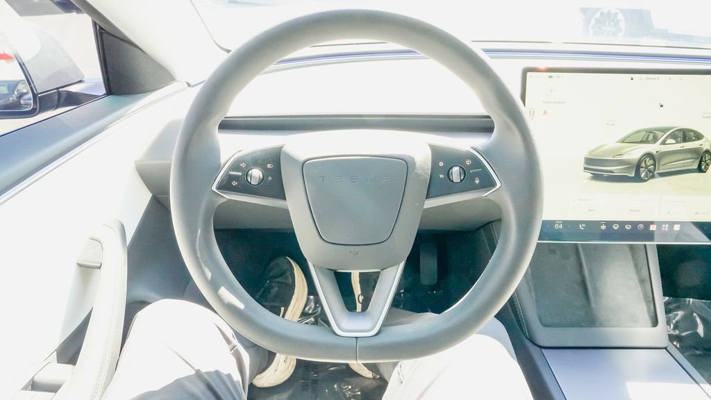 Used 2024 Tesla Model 3 Standard Range RWD image 16
