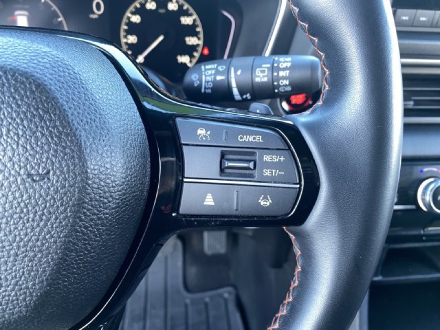 Used 2025 Honda Pilot Sport image 30