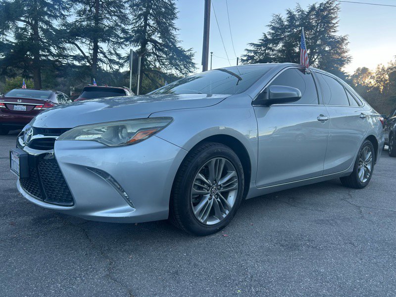 Used 2016 Toyota Camry SE