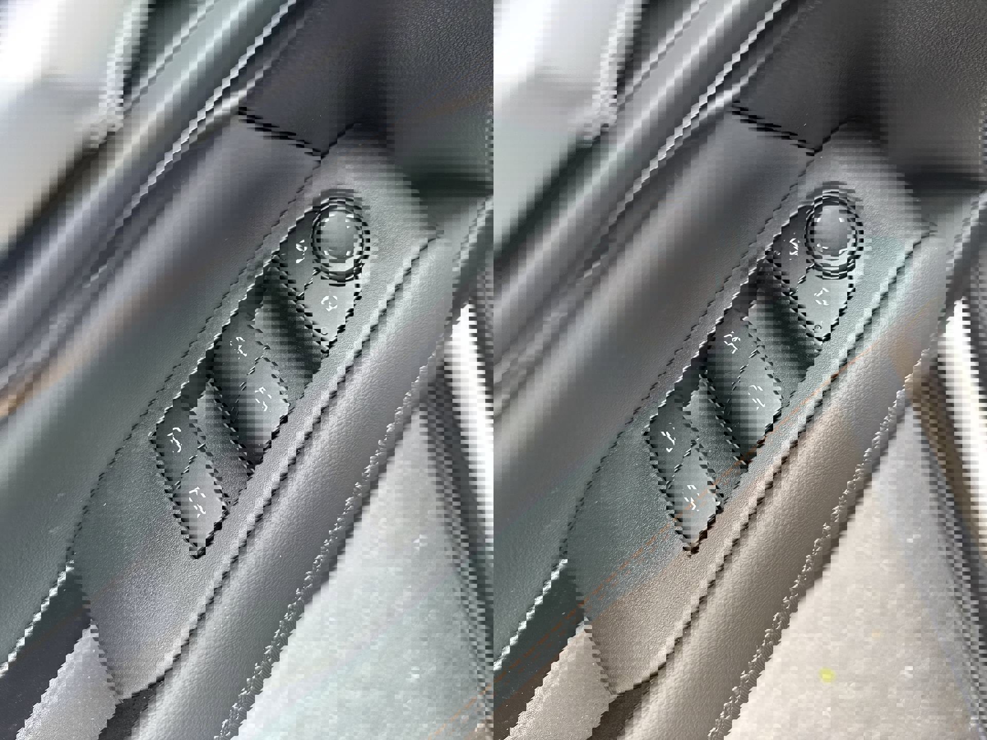 New 2026 GMC Terrain AT4 w/ Convenience Package III image 15