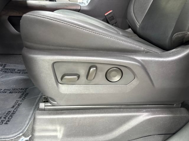 Used 2024 GMC Sierra 1500 SLT w/ SLT Premium Plus Package AWD/4WD image 8