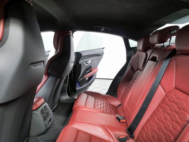 Used 2024 Audi RS e-tron GT image 21