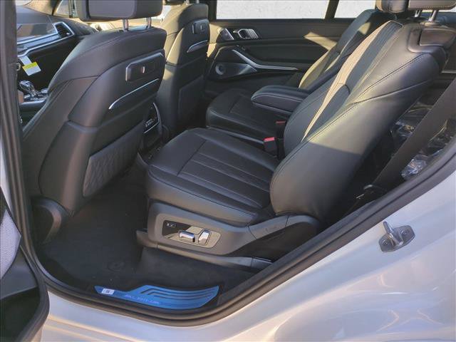 New 2026 BMW ALPINA XB7 AWD/4WD image 16