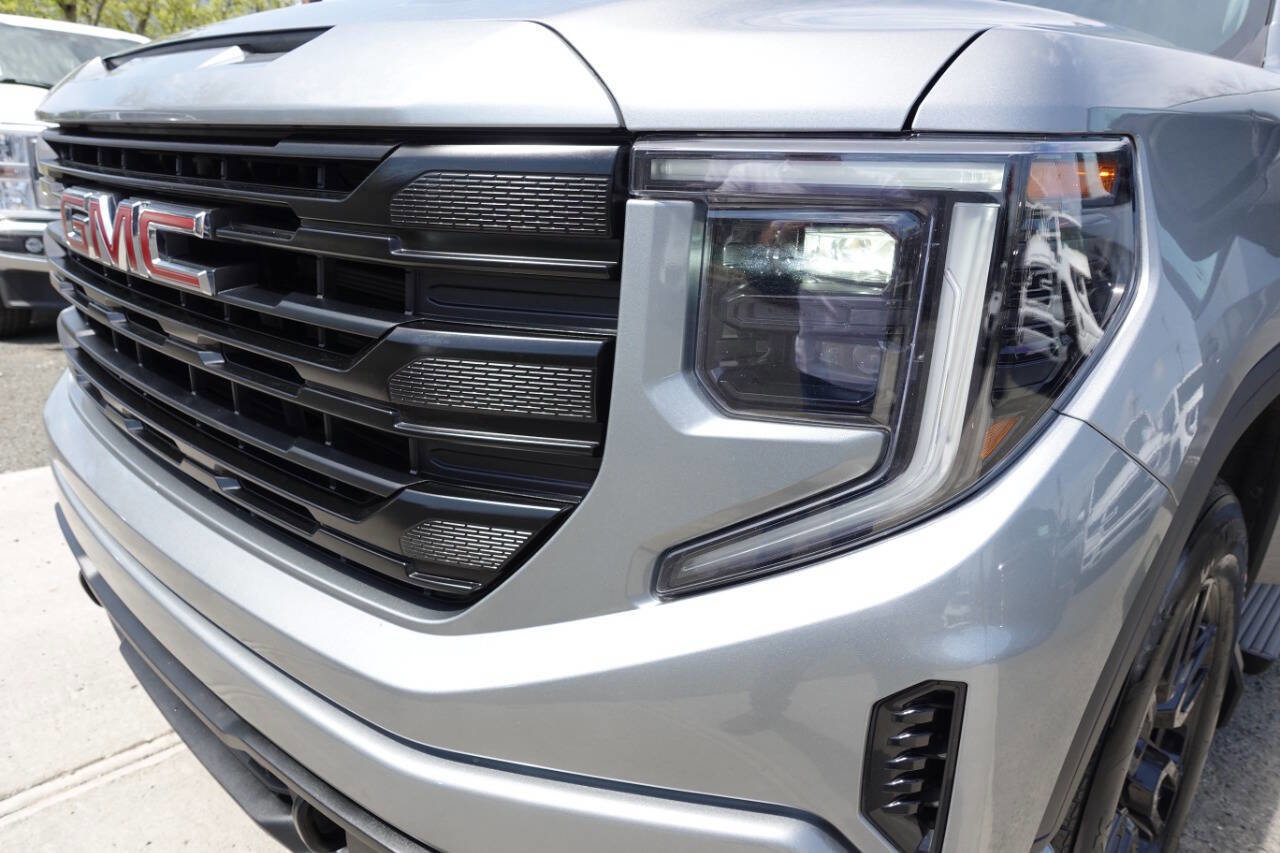 Used 2023 GMC Sierra 1500 Pro w/ Graphite Edition AWD/4WD image 57