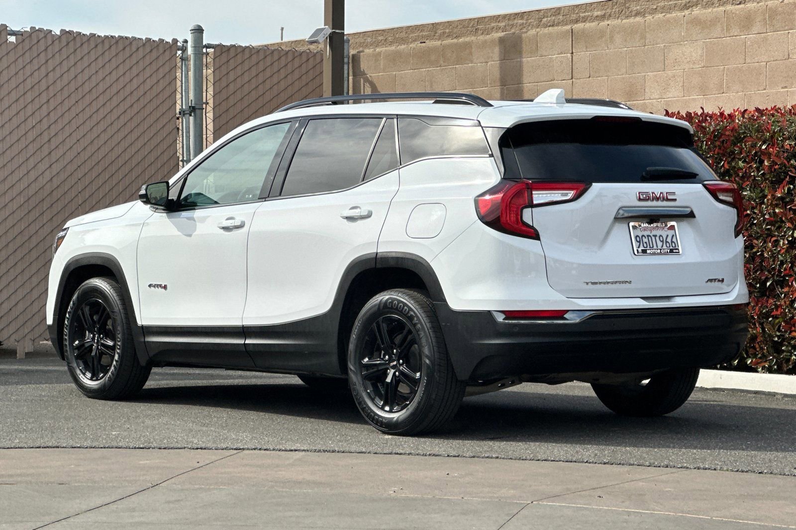 Certified 2023 GMC Terrain AT4 w/ Infotainment Package II image 6