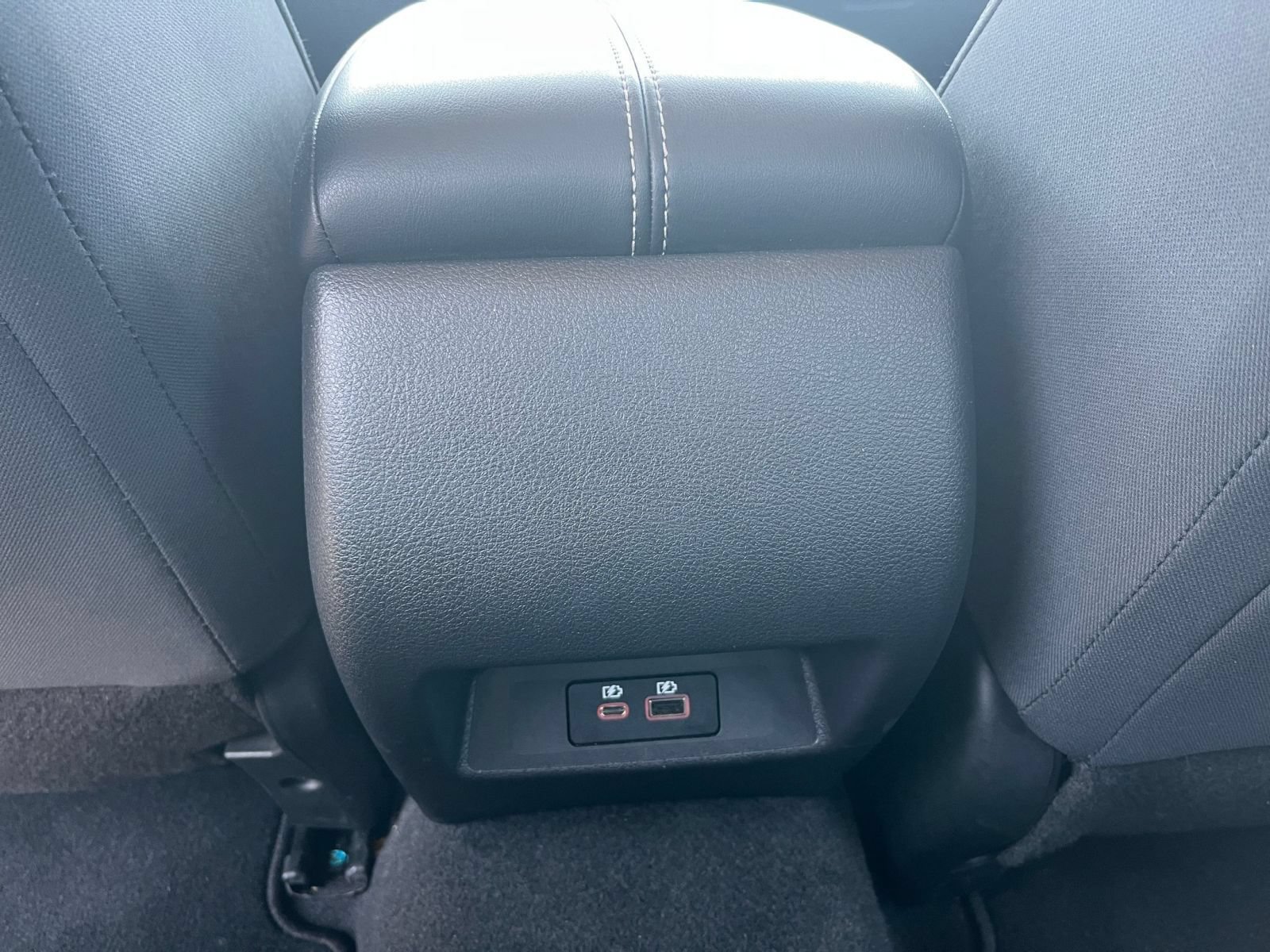 Used 2025 Nissan Altima 2.5 SV FWD image 22