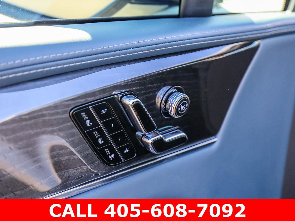 Used 2025 Cadillac Escalade IQ Sport 2 image 32