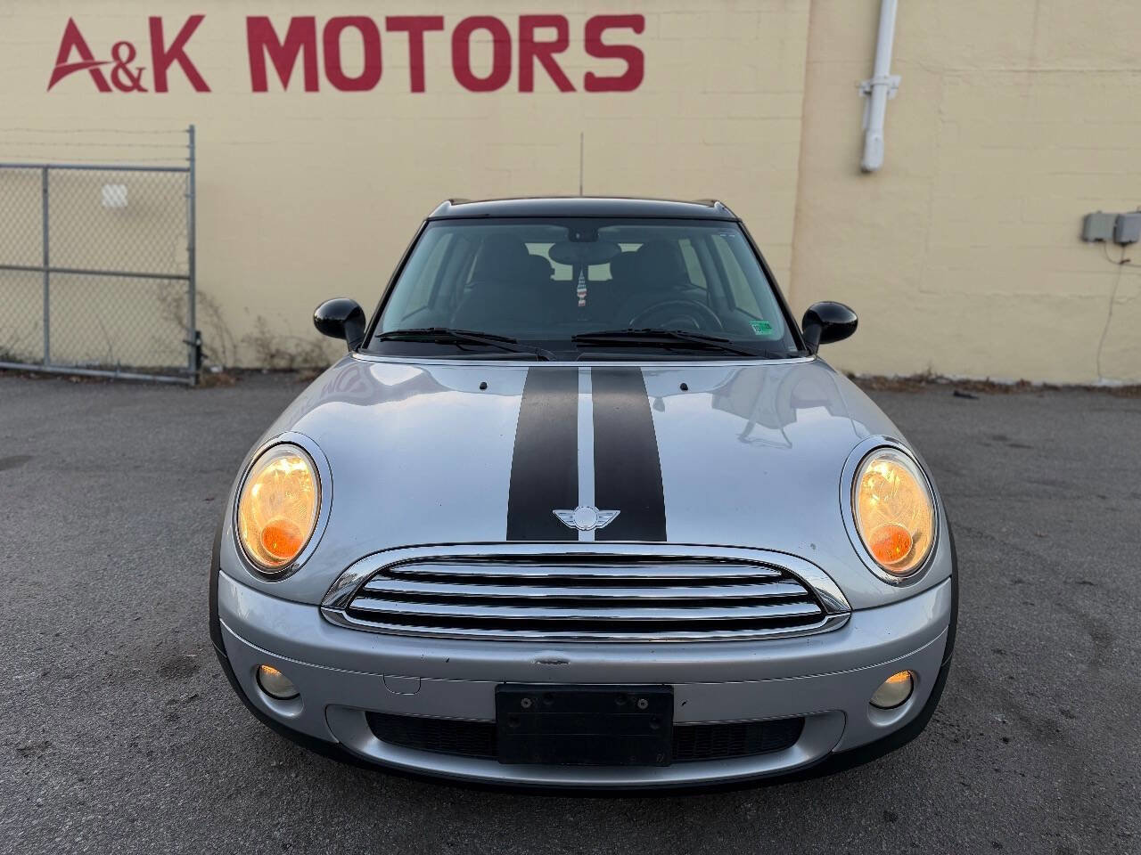 Used 2008 MINI Cooper Clubman Hardtop image 8
