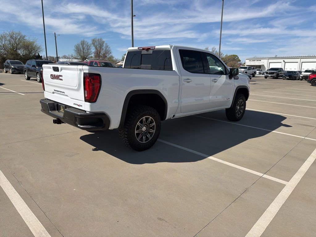 Used 2025 GMC Sierra 1500 AT4X image 5
