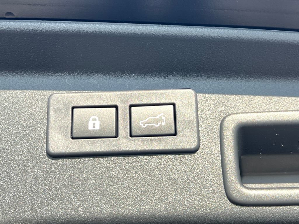 New 2026 Subaru Outback Touring XT image 12