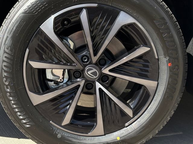 New 2026 Lexus RZ 350e 2WD image 10