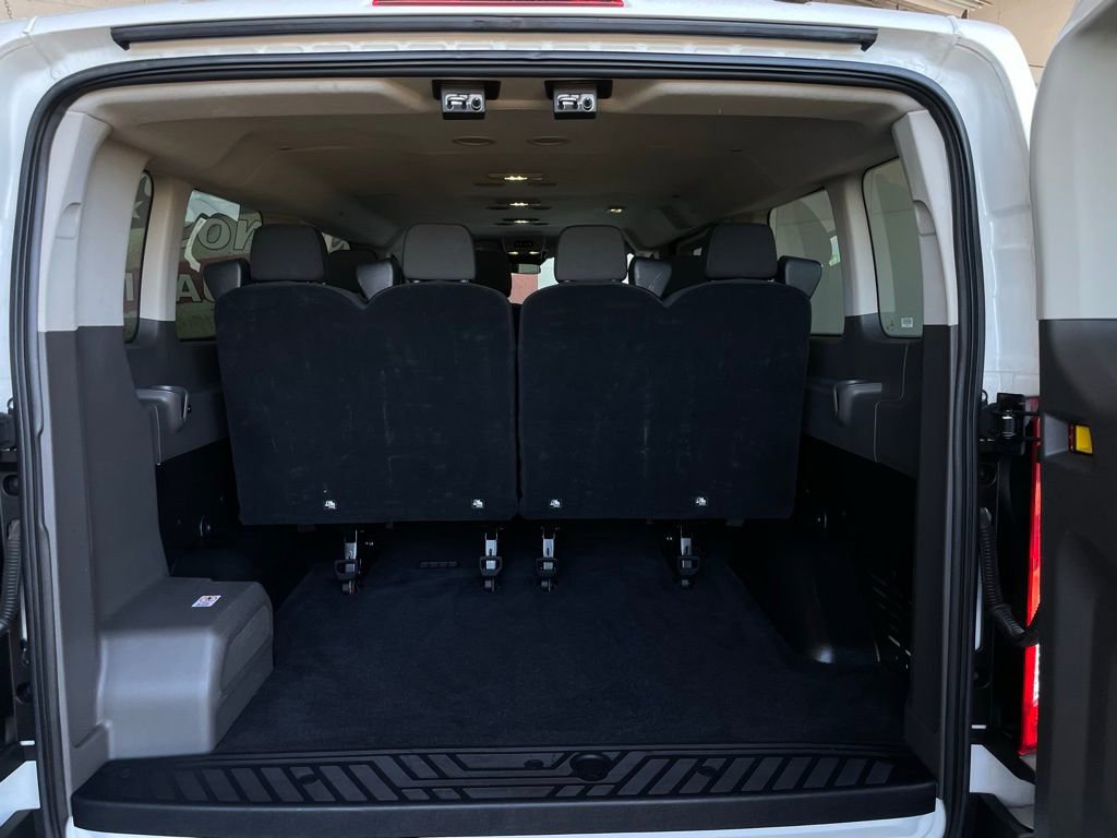 Used 2024 Ford Transit 350 XLT RWD image 22