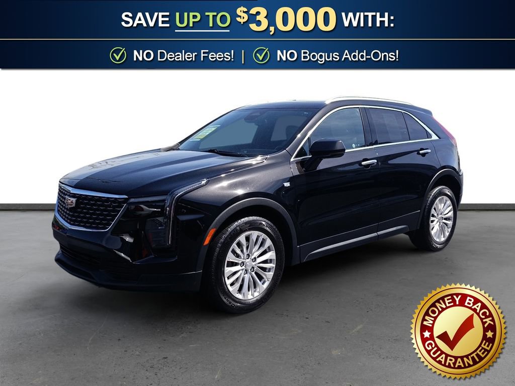 Used 2024 Cadillac XT4 Luxury w/ Cold Weather Package FWD image 1