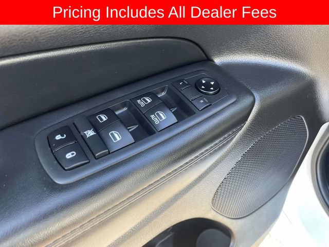 Used 2019 Jeep Grand Cherokee Altitude AWD/4WD image 20
