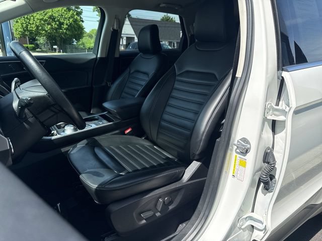 Used 2023 Ford Edge SEL w/ Convenience Package AWD/4WD image 10
