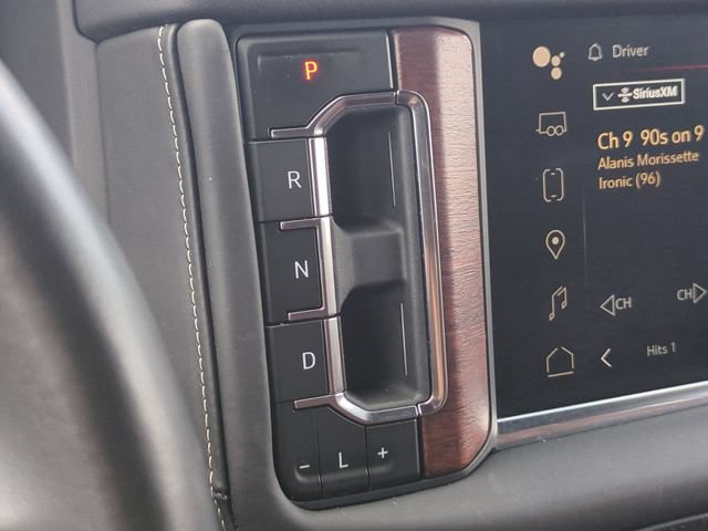 Used 2024 GMC Yukon Denali Ultimate AWD/4WD image 9