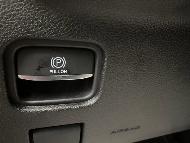 Used 2022 Jeep Grand Cherokee L Laredo w/ Luxury Tech Group I image 18