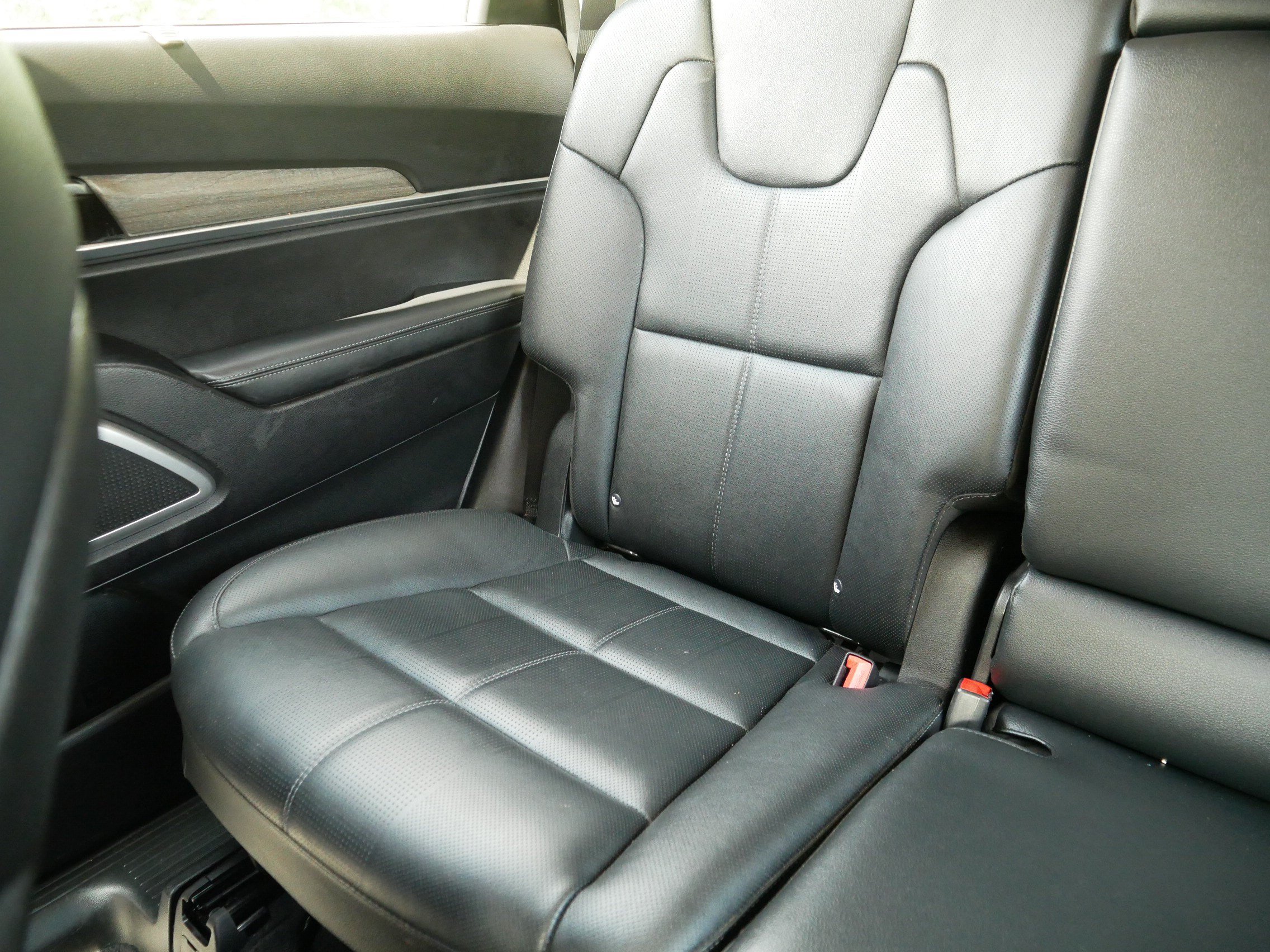 Used 2022 Kia Telluride EX AWD/4WD image 12