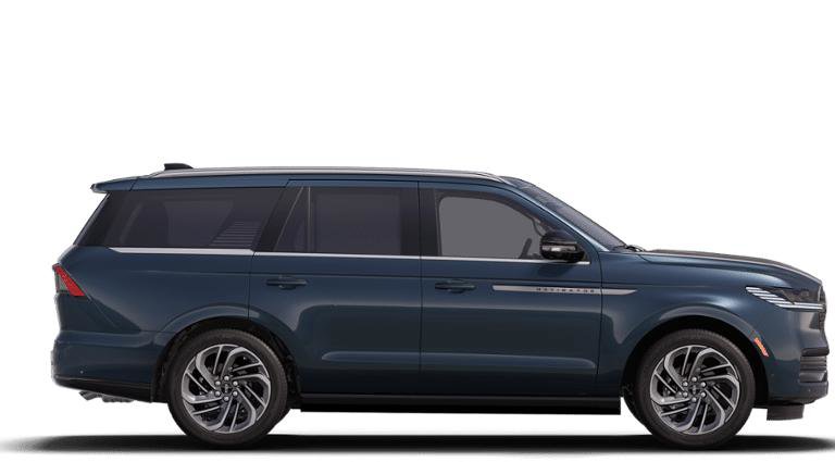 New 2025 Lincoln Navigator Reserve image 5