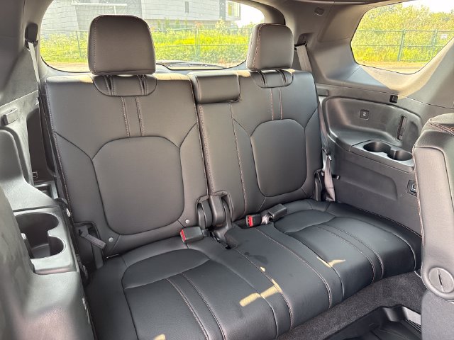 Certified 2026 Honda Pilot TrailSport image 14