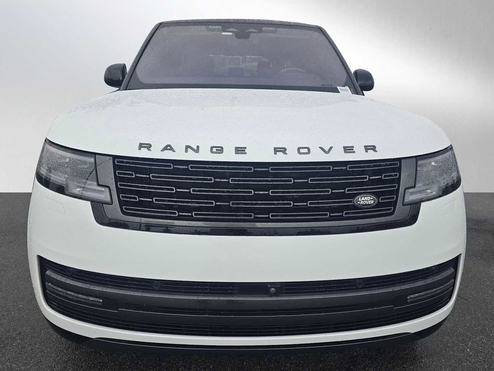 Used 2022 Land Rover Range Rover SE image 8