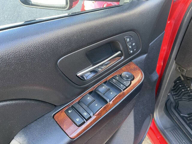 Used 2012 GMC Sierra 2500 SLT w/ SLT Convenience Package image 18