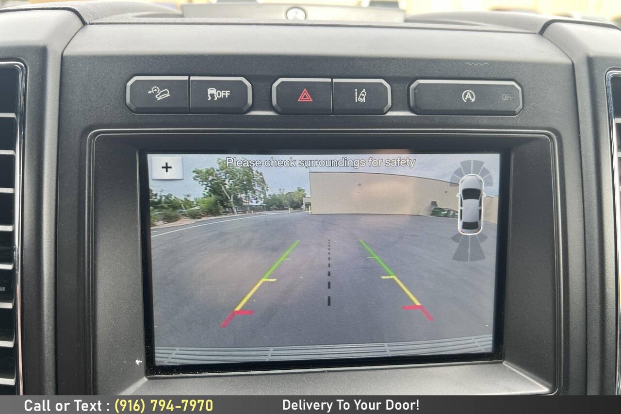 Used 2018 Ford Expedition Limited w/ Equipment Group 301A AWD/4WD image 23