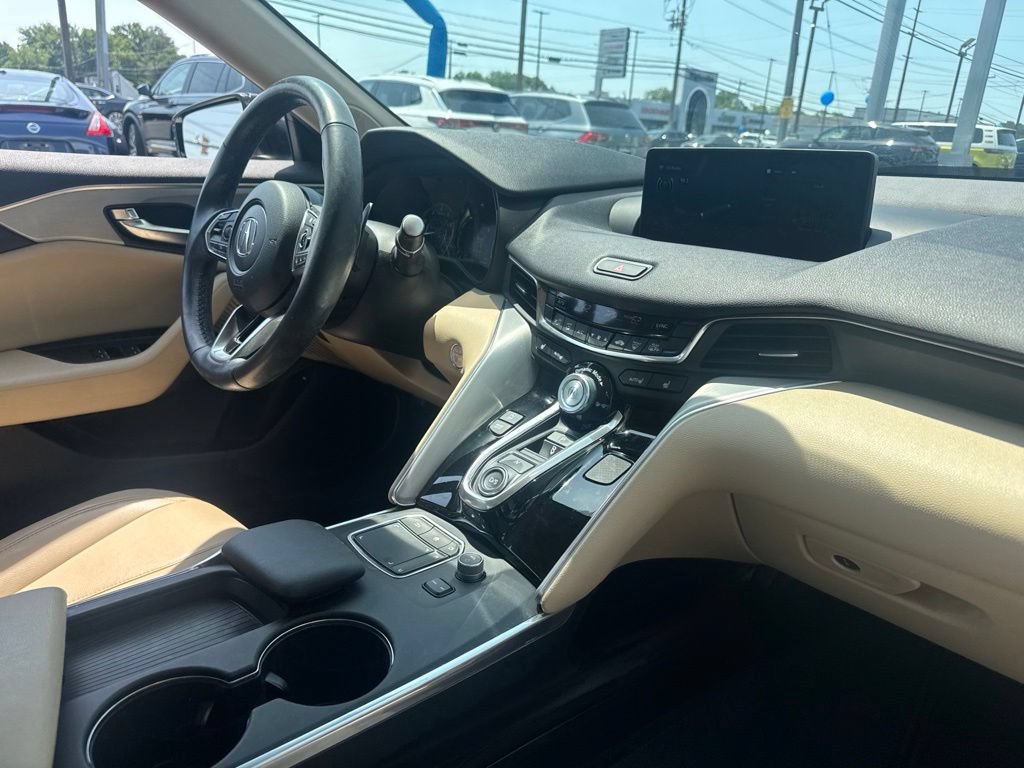 Used 2021 Acura TLX FWD image 8