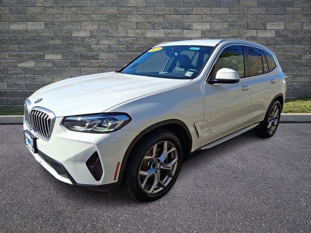 Used 2023 BMW X3 xDrive30i AWD/4WD image 3