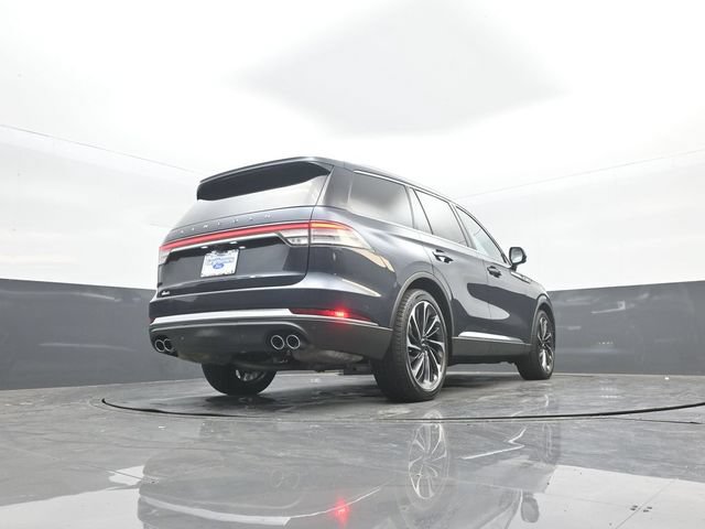 Used 2022 Lincoln Aviator Reserve w/ Equipment Group 201A RWD image 40