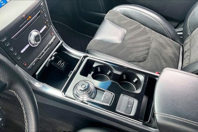 Used 2019 Ford Edge ST w/ Convenience Package image 13