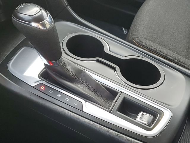 Used 2021 Chevrolet Equinox LT w/ LPO, Blackout Package image 21