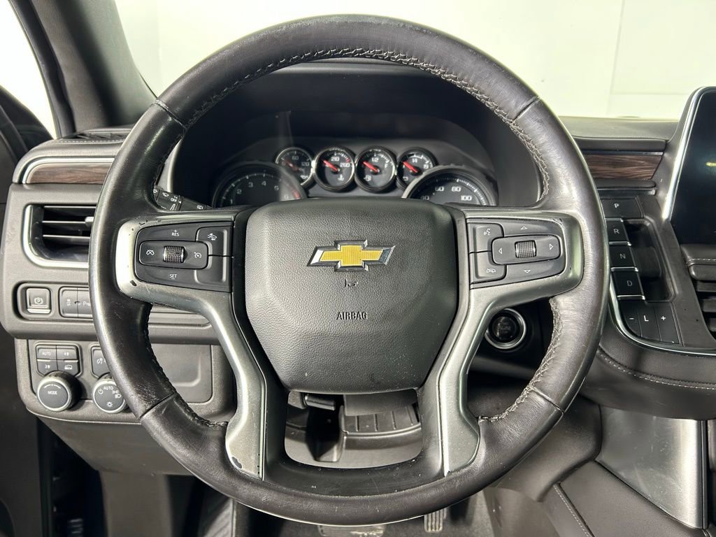 Used 2021 Chevrolet Suburban LT image 27