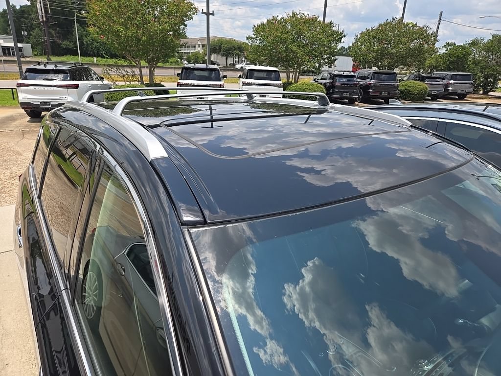Used 2017 INFINITI QX60 FWD w/ Deluxe Technology Package image 5