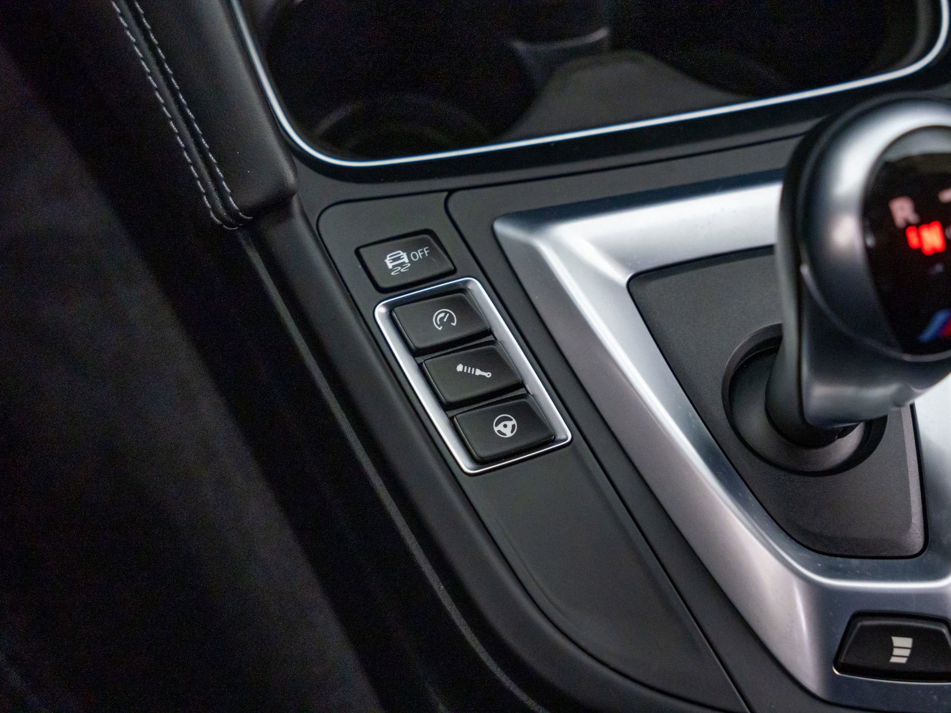 Used 2018 BMW M3 RWD image 21
