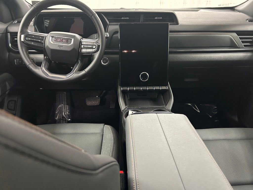 Used 2026 GMC Terrain AT4 w/ LPO, Floor Liner Package AWD/4WD image 16