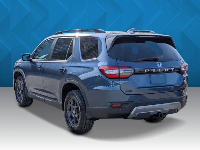 New 2026 Honda Pilot TrailSport image 3