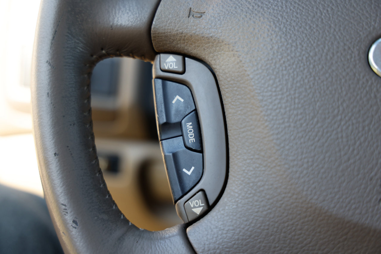 Used 2001 INFINITI I30 TOURING w/ (B03) Touring Sport Pkg image 25