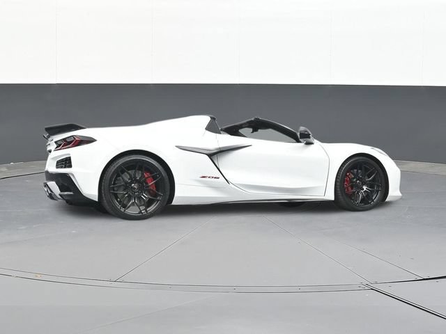 Used 2024 Chevrolet Corvette Z06 RWD image 44