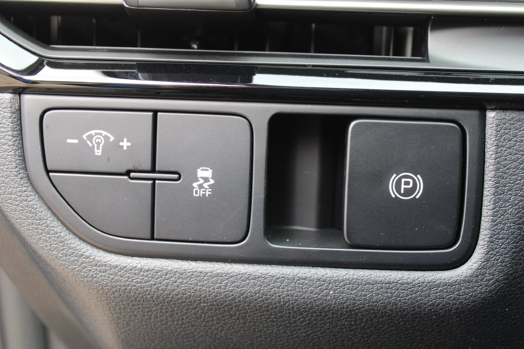 New 2027 Kia Sportage LX FWD image 23